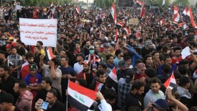 Photo of المحتجون العراقيون يستعيدون السيطرة على ثالث جسر في بغداد والاطلسي يصف العنف بـ «المأساة»