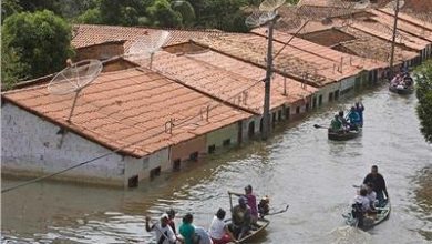 Photo of البرازيل: 18 قتيلاً و286 جريحاً و35 ألف نازح جراء فيضانات قوية