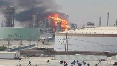 Photo of وفاة عاملين متأثرين بجروحهما بعد حريق بمصفاة الأحمدي بالكويت