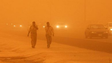 Photo of العراق تحت وطأة عاصفة ترابية جديدة تغلق المطارات وتعطّل الدوام الرسمي