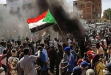 Photo of تظاهرات في الخرطوم تحت شعار «وطن واحد» ضد الانقلاب والعنف القبلي