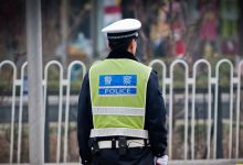 Photo of الشرطة الصينية : 3 قتلى و6 جرحى في حادث طعن في دار حضانة في الصين