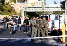 Photo of قتيل و15 مصاباً في هجومين بمحطتي حافلات في القدس