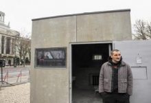 Photo of إقامة مجسم لزنزانة المعارض الروسي أليكسي نافالني قبالة سفارة موسكو في برلين
