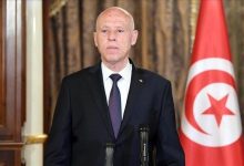 Photo of الرئيس التونسي يقيل وزيري الزراعة والتربية دون ذكر الأسباب