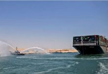 Photo of هيئة قناة السويس تنجح في تعويم سفينة جانحة