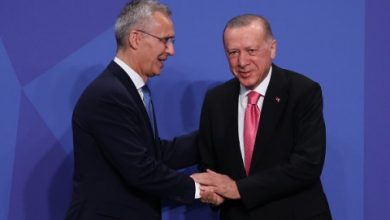 Photo of الناتو يدعو أردوغان إلى رفع اعتراضه على انضمام السويد إلى الحلف
