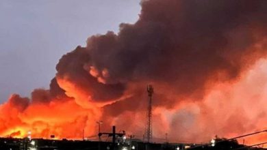 Photo of اندلاع حريق هائل مع قتال طرفي الصراع في السودان للسيطرة على مصنع أسلحة