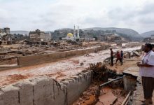 Photo of فيضانات ليبيا: أحياء ومستشفيات ومدارس مسحت في درنة المنكوبة وتوقعات بارتفاع حصيلة الضحايا