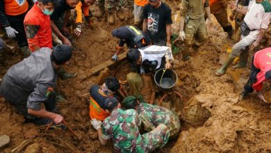 Photo of 20 قتيلاً الحصيلة النهائية لانزلاق التربة في جنوب اندونيسيا
