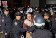 Photo of تصاعد الاحتجاجات الجامعية في الولايات المتحدة واعتقال 133 شخصاً في جامعة نيويورك