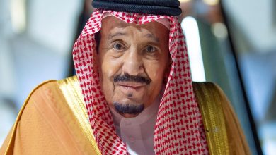 Photo of السعودية: الملك سلمان يخضع لبرنامج في جدة لعلاج التهاب في الرئة