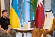 Photo of زيلينسكي يناقش مع أمير قطر ملف إعادة الأطفال الأوكرانيين من روسيا